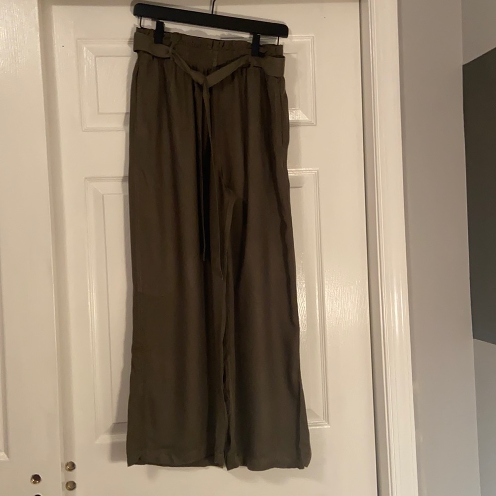 Flowy army green pants